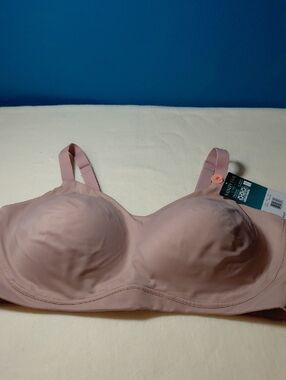 NWT Vanity Fair Beauty Back Light Pink Seamless, Wireless Bra, Size 3X
